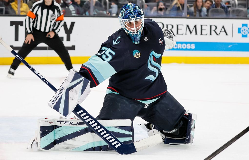 Kraken goalies settle into new season with new roles, new coach